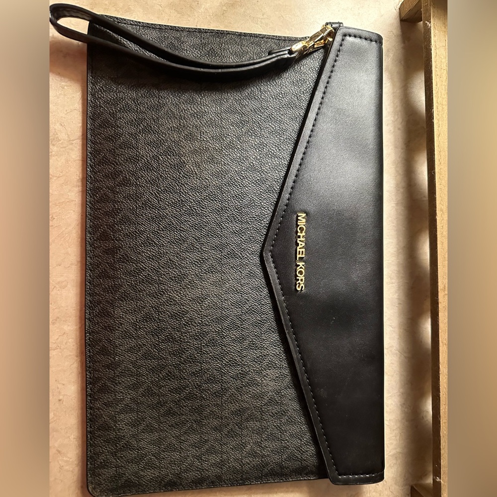 Michael Kors Black Wristlet Clutch